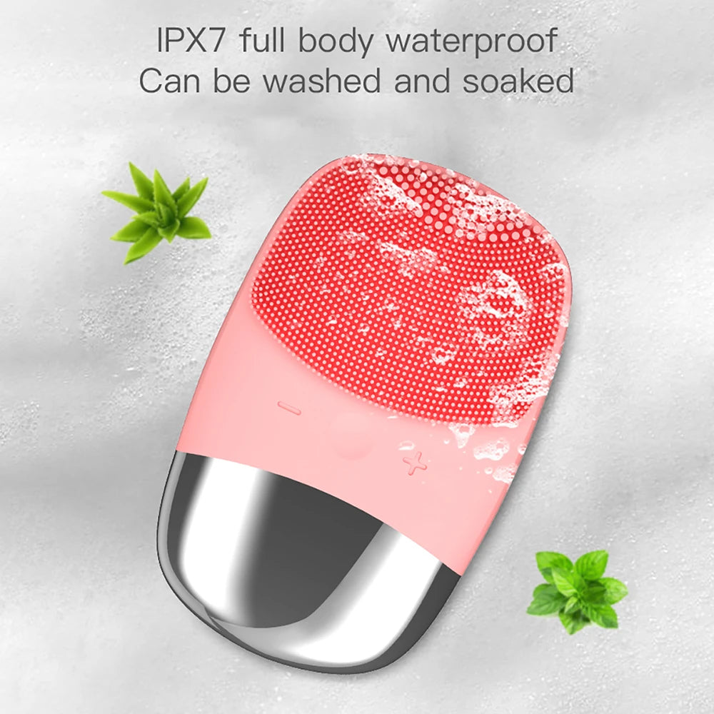 Mini elektryczna szczotka do czyszczenia twarzy