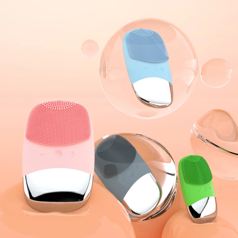 Mini elektryczna szczotka do czyszczenia twarzy